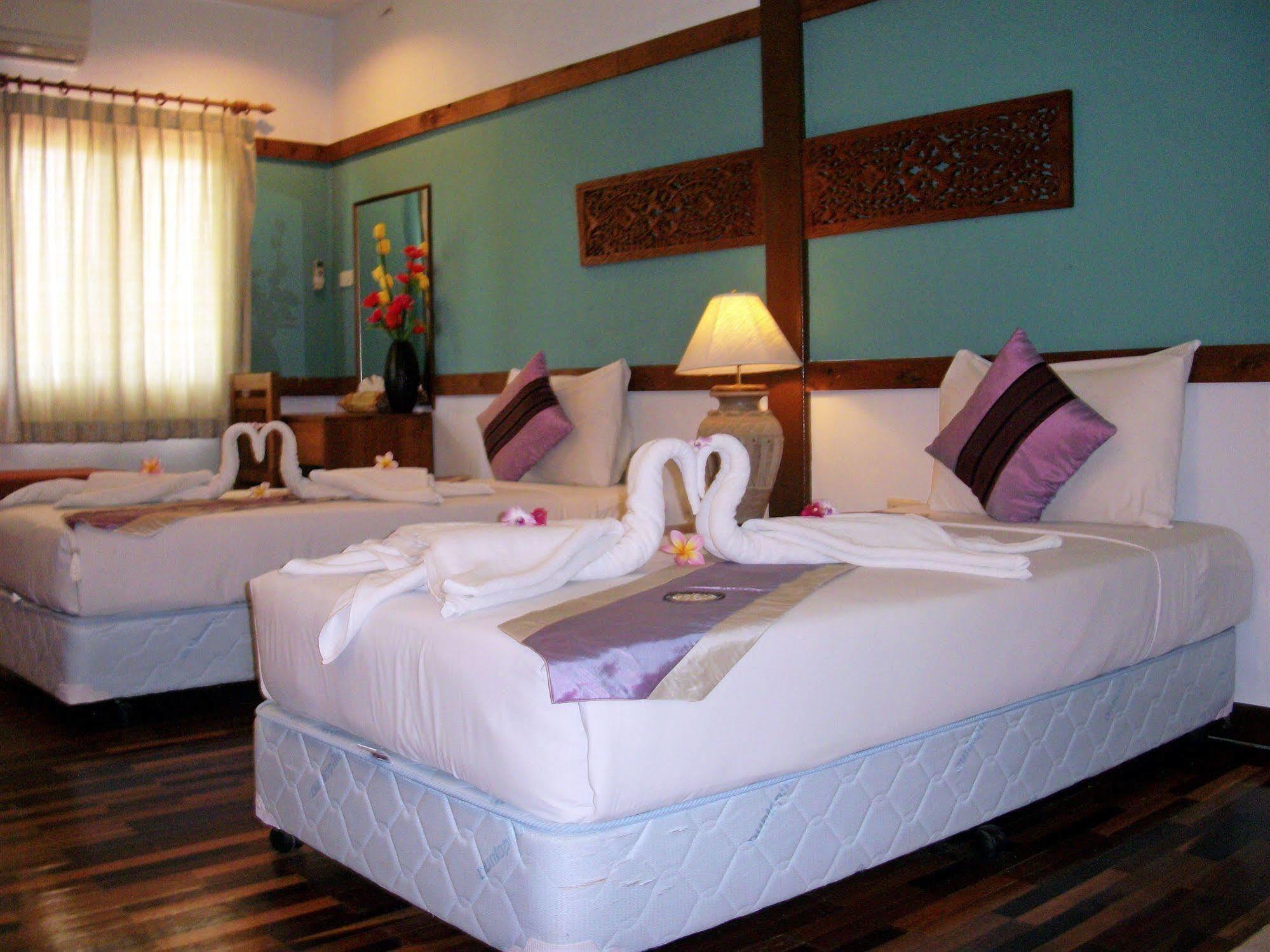 B2@Samui Beach Resort Chaweng Beach Exteriör bild